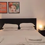Apartment Skoufa 21 - Luxury -breakbooking Cy *