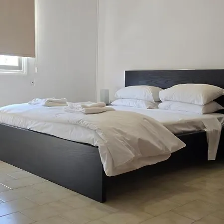 Skoufa 21 - Luxury -breakbooking Cy * Limassol