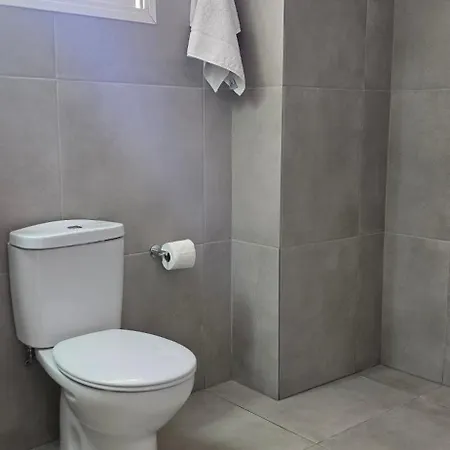 Apartament Skoufa 21 - Luxury -breakbooking Cy Limassol