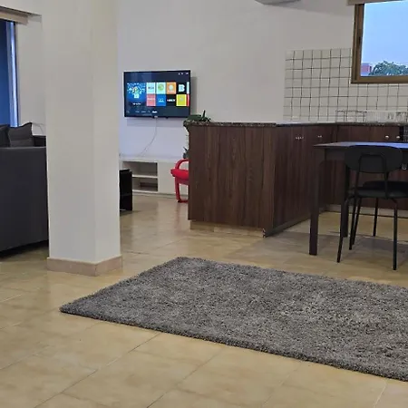Apartmán Skoufa 21 - Luxury -breakbooking Cy Lemesos