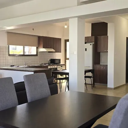 Apartment Skoufa 21 - Luxury -breakbooking Cy Limassol
