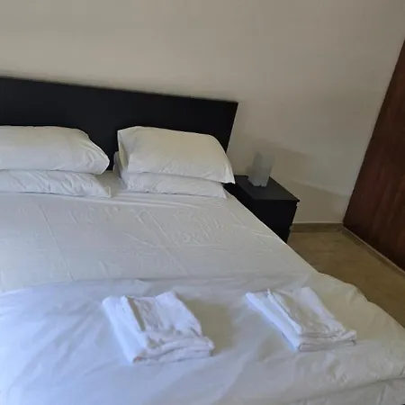 Apartment Skoufa 21 - Luxury -breakbooking Cy